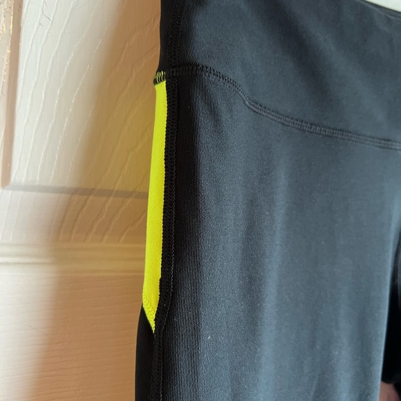 Nike Running Dri-Fit women’s leggings sz M - Picture 11 of 12